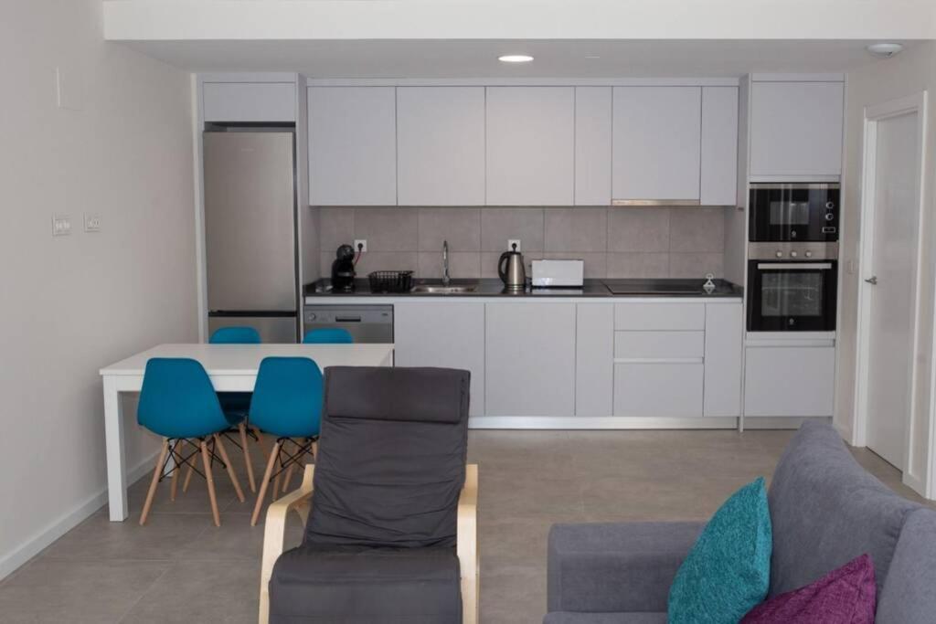Apartment Rosa - Brand New 2 Bedroom Apartment In Cantal Homes, Ventanicas, موخاكار المظهر الخارجي الصورة