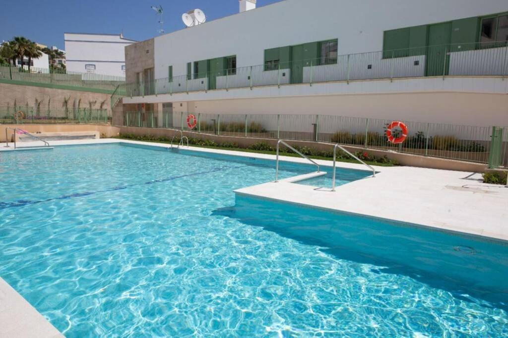 Apartment Rosa - Brand New 2 Bedroom Apartment In Cantal Homes, Ventanicas, موخاكار المظهر الخارجي الصورة